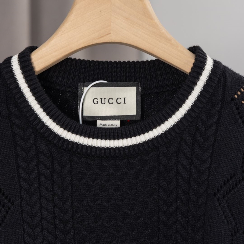 Gucci Sweaters